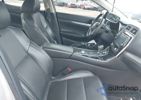 2018 Nissan Maxima 3.5 Sv из США, поврежденный, VIN 1N4AA6AP1JC361632